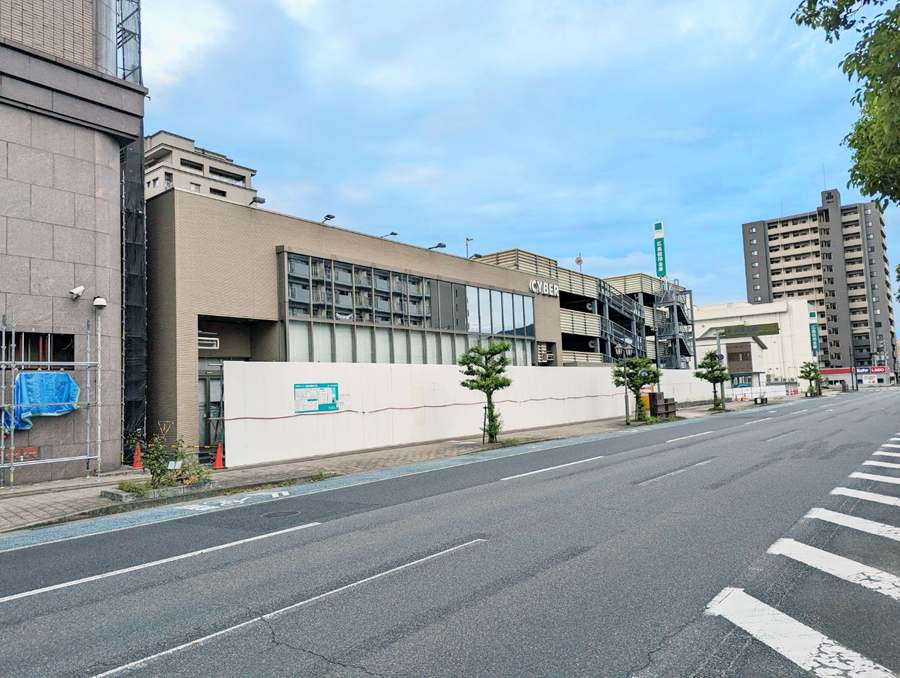 穴吹工務店で取得 元メガサイバー光南店跡の南側部分