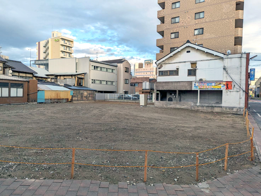 御船に更地出現 元もみじ店舗解体完工で